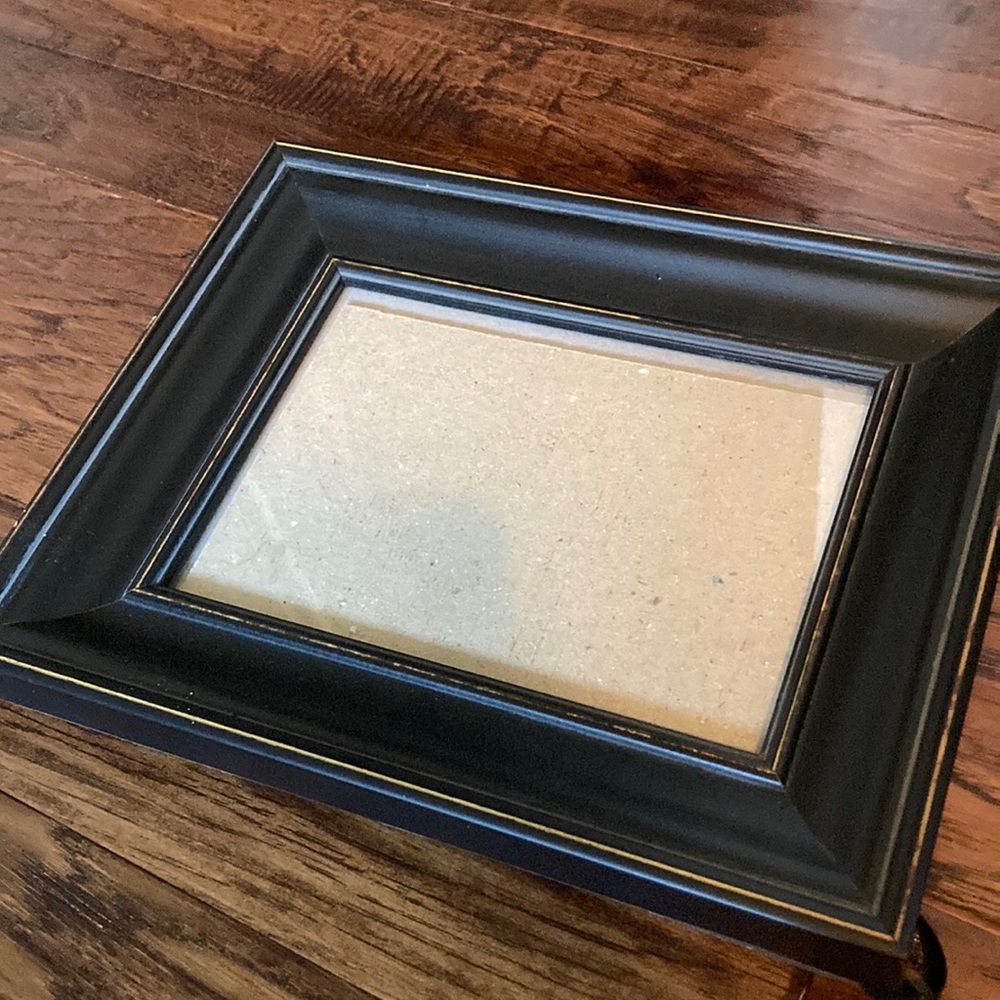 Elegant Black Photo Frame
